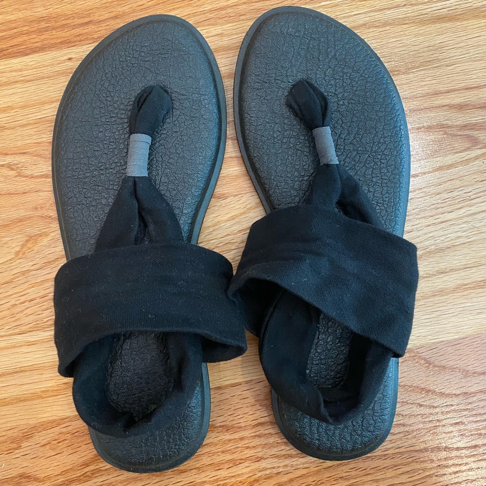 Sanuk Yoga Sling Flip Flop